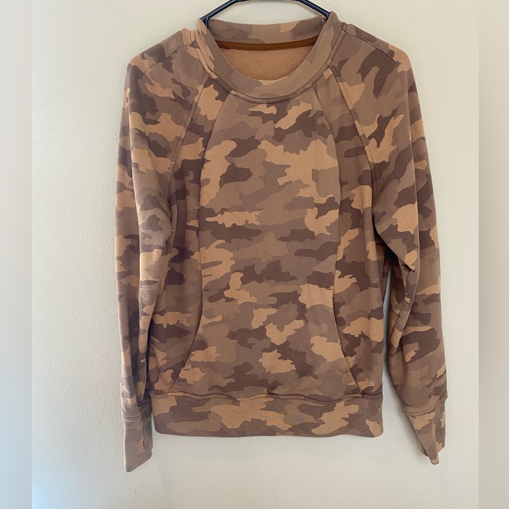 Lululemon Camo Pullover Sweater size 8